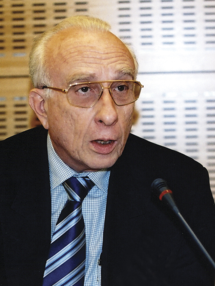 AKL Roger